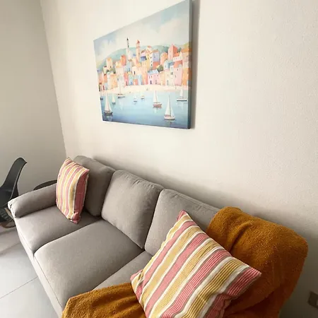 Domus Luxi Apartament Teulada