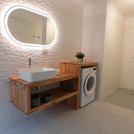 Domus Luxi *